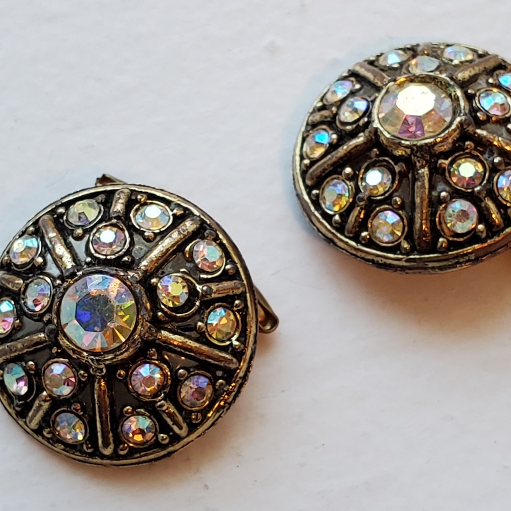 Rhinestone and Gold tone cufflinks